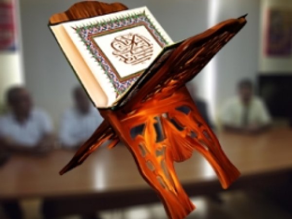 Kur'an Düşmanları İşbaşında