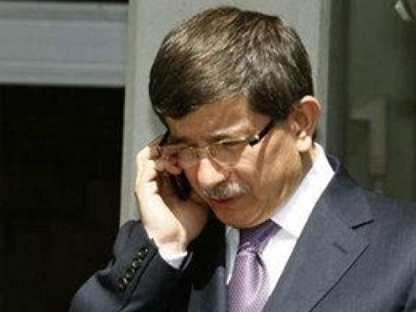 Davutoğlu, Hillary Clinton'la Görüştü