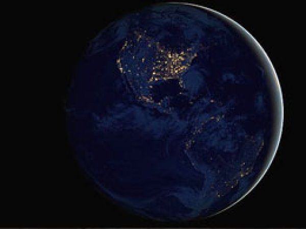 NASA Dünyayı Gece Görüntüledi