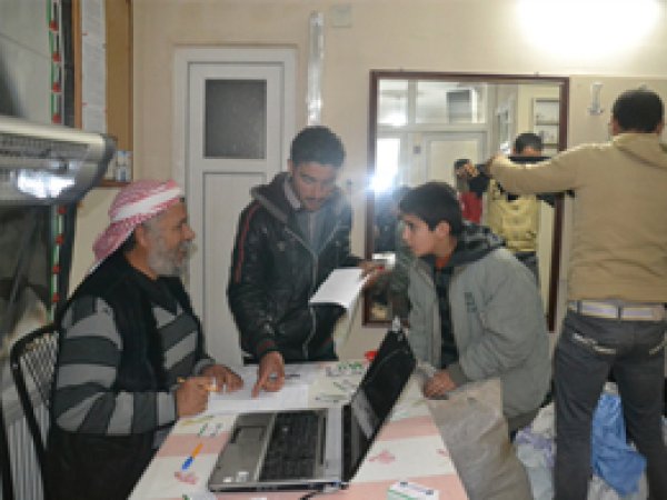 Cami Der 433 Suriyeli'ye Yardımda Bulundu