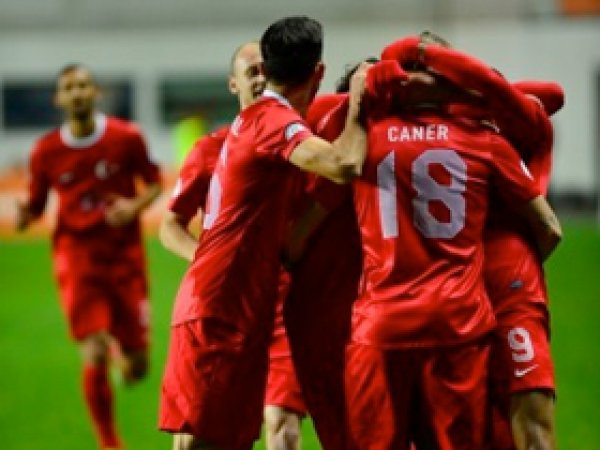 Türkiye Estonya'yı 2-0 Yendi
