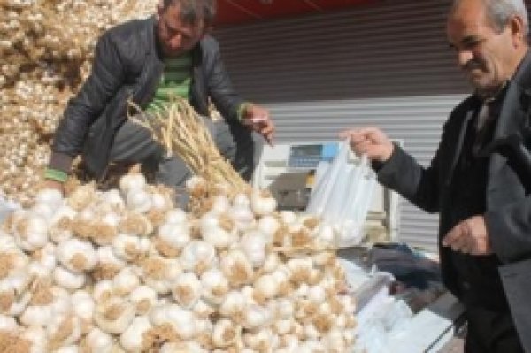 "Esnaf İken Seyyar Satıcı Konumuna Düştük!"