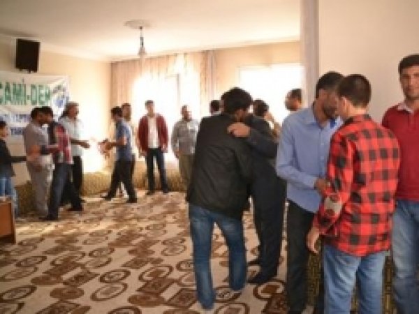 Cami-Der'de Bayramlaşma Merasimi