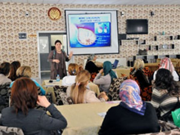 Malatyalı Kadınlara Kanser Eğitimi Verildi