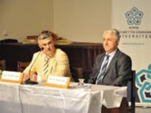 Konya'da "İş Ahlakı" Konulu Panel Düzenlendi 