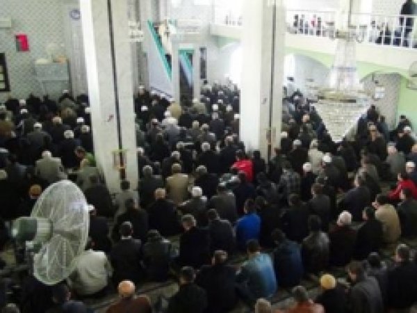 Namaz Saati Mesaiye Uyduruldu 