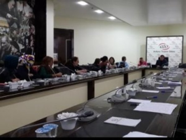 "Ankara Ticaret Odası'nda İşletme Yüksek Lisansı Programı" 