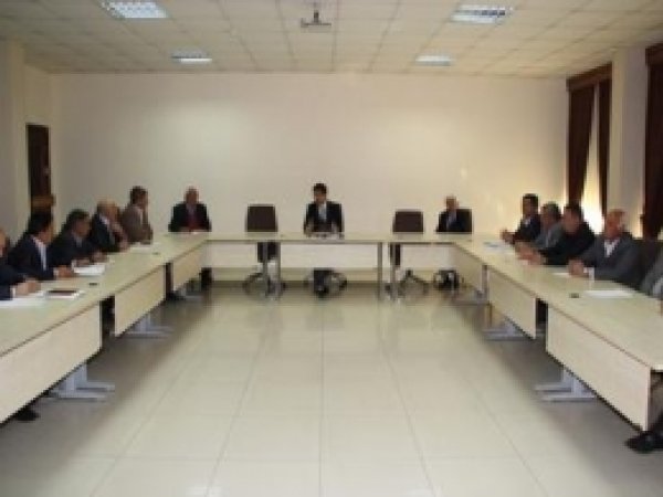 Erciş'teki Ağır Hasarlı Binalar Ne Olacak? 