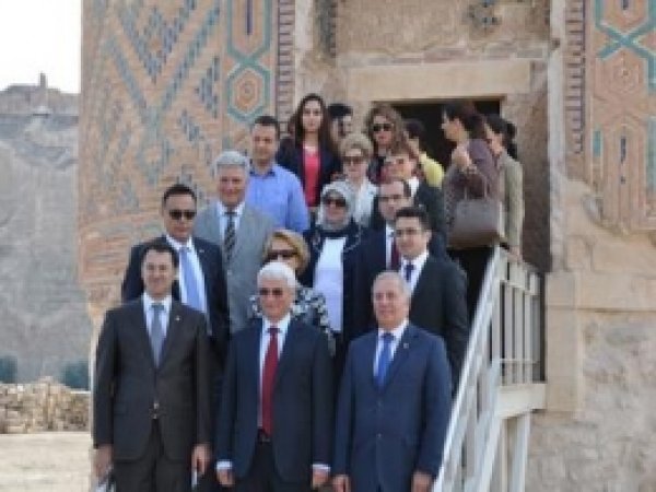 Anayasa Mahkemesi Heyeti Hasankeyf'i Ziyaret Etti  
