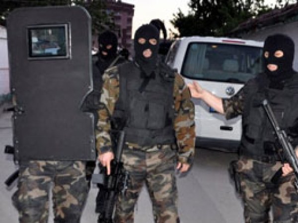 'Özel Harekâtçıların 'Terörist' Oyunu Bozuldu'