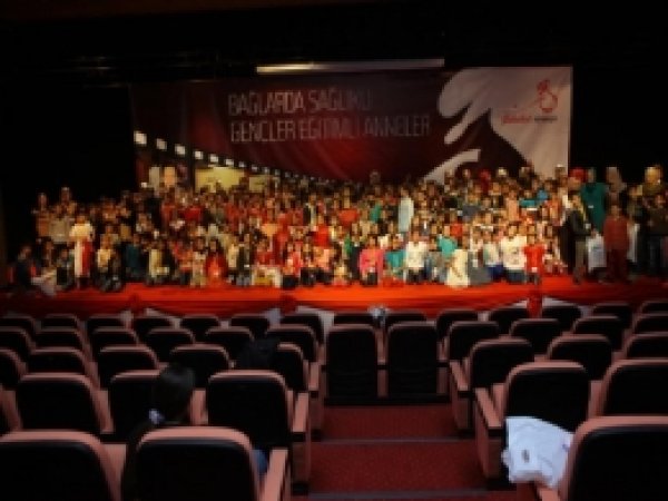 Gülnihal Derneği'nden "Gençlere Destek Projesi" 
