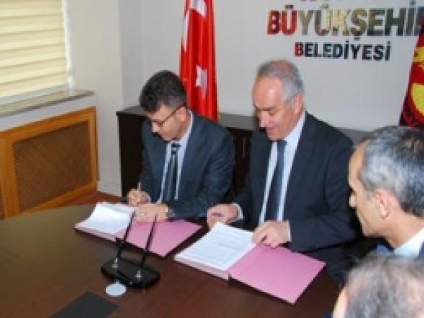 KOMEK Kursiyerlerine Kanser Eğitimi ile Taraması Yapılacak  