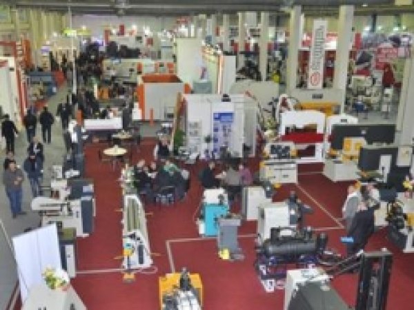Bursa Endüstri Zirvesini 36 Bin Kişi Ziyaret Etti 