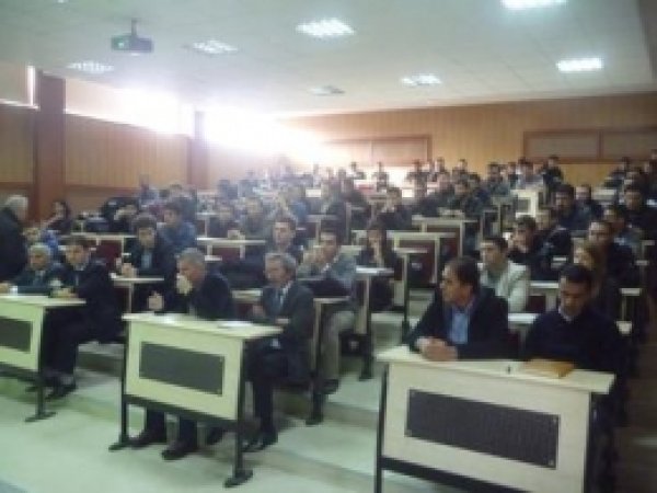 Üniversitelerde Otomotiv Tasarımı Heyecanı 