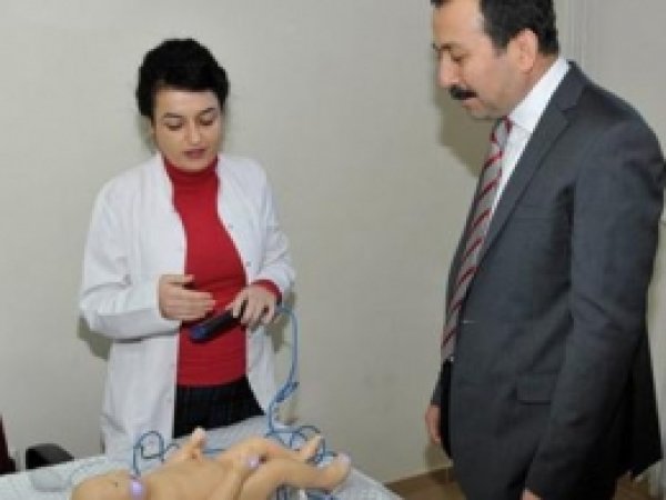 Sağlık Hizmetlerinde Simülatörlü Eğitim 
