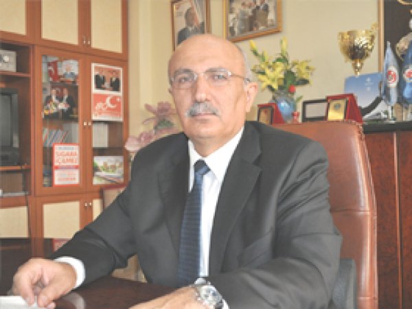 Türk-İş'ten Hükümete Asgari Ücret Sorusu
