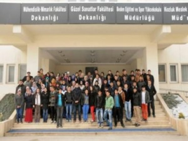 Sasonlu Öğrenciler Batman Üniversitesinde  