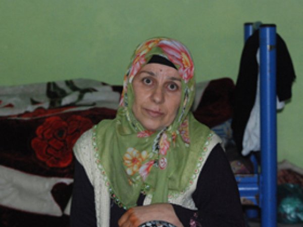 Böbreklerini Yitiren Yetim Annesi Yardım Bekliyor