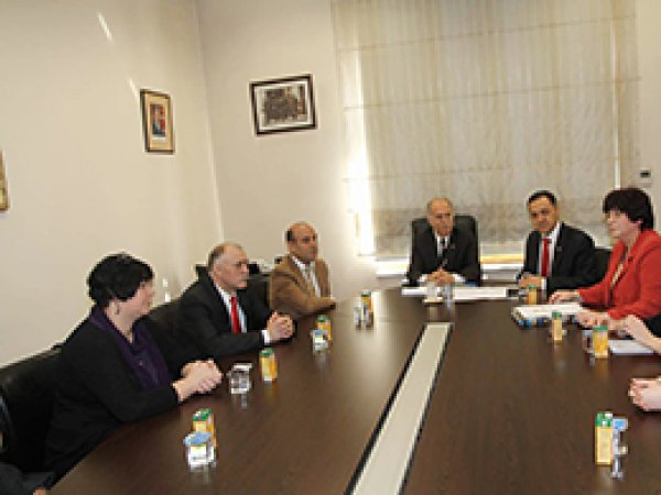 Polonyalı Eğitimcilerden Bursa Valisine Ziyaret