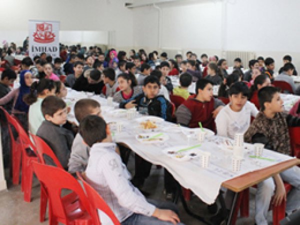 Minik İmam Hatipliler Kahvaltıda Buluştu