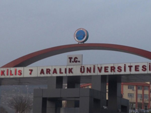 Rektörün Terör Estirdiği İddia Edildi