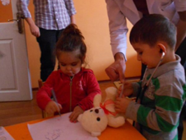 Sivas'ta "Oyuncak Ayı Hastanesi" Uygulaması 