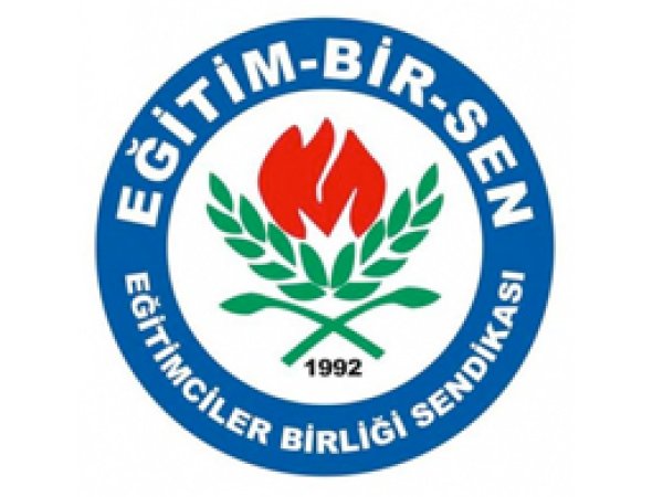 Tüm Kamu Kurumlarında Mescit Açılmalı