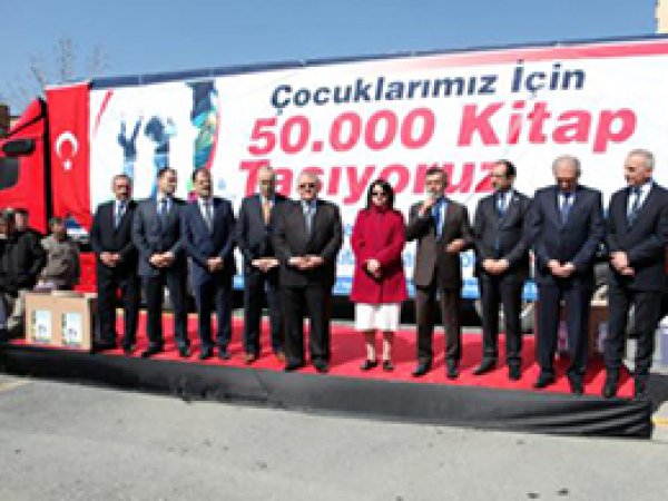 İstanbul'dan Van'a 50 bin Kitap