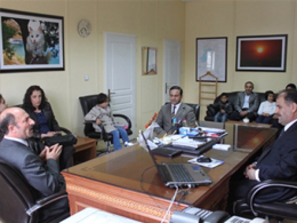 'Otizm'li Bireyler Hepimizin Evladıdır'