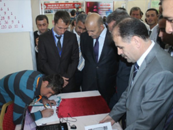 Öğrenciler Projeleriyle Yarıştı