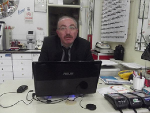 Gözlük Takayım Derken Gözlerinizden Olmayın!