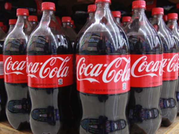 Coca Cola'ya +12 Yaş Sınırı Getirildi