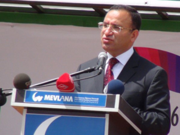 'Bilim Teknoloji ve İslam Üniversitesi Kurulacak'
