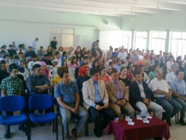 Okuma Yarışmasında Dereceye Girenlere Ödül