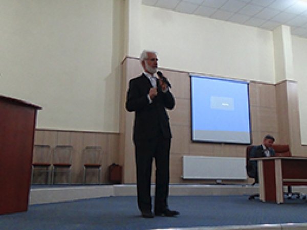 Hacı Adaylarına Seminer