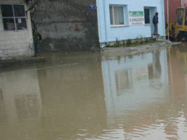 Artvin’in Şavşat İlçesinde Sel 