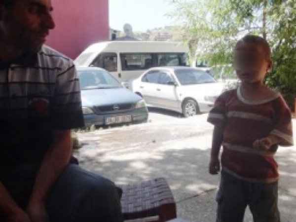 Suriyeli Çocuklar İstismar Ediliyor