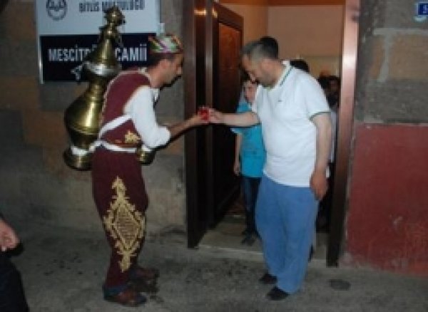 Teravih Namazından Sonra Osmanlı Şerbeti