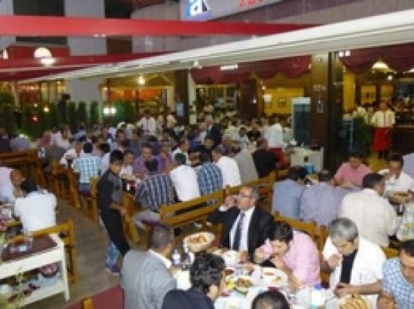 Bingöllüler İftarda Bir Araya Geldi
