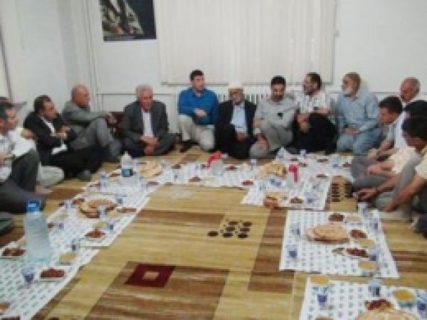 Şeyh Said Yarenleri İftarda Buluştu