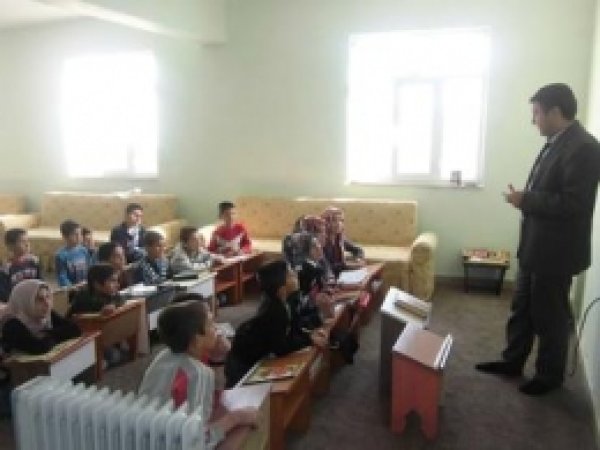 Yaz Kur'an Kursu Devam Ediyor
