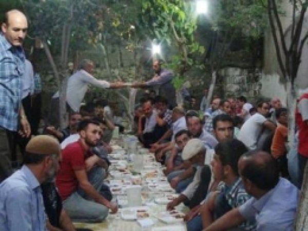 Çermik Köprü Der İftarda Halkla Buluştu