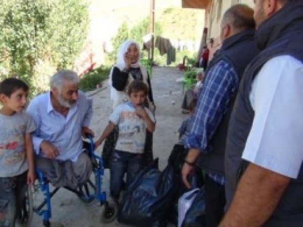 Best-Der Ramazan Yardımlarını Sürdürüyor