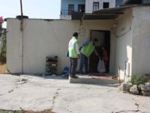 Mustazaflar Cemiyeti'nden Kadir Gecesi Yardımı  