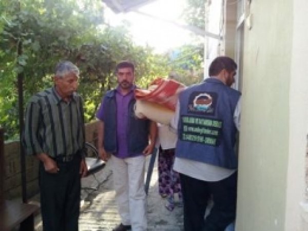 Nuh Eğitim Der Mültecilere Sahip Çıktı