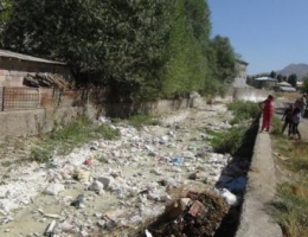 Pislik İçindeki Kanal Hastalık Saçıyor