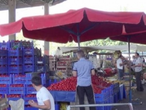 Pazarcılar Güne Duayla Başlıyor