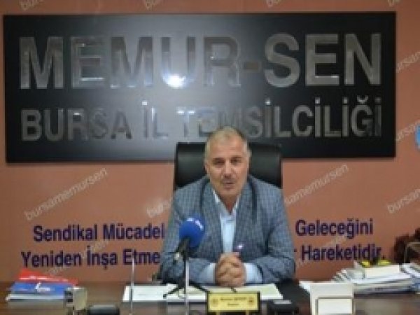 'Okullarda Kıyafet Sınırlaması Kaldırılmalıdır'