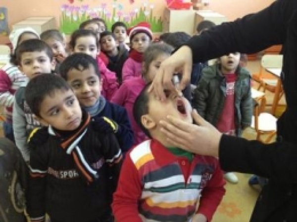 Şırnak'ta 61 Bin Kişiye Çocuk Felci Aşısı Yapıldı 