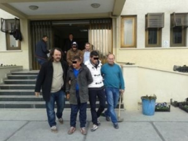 Motosiklet Hırsızları Suçüstü Yakalandı 